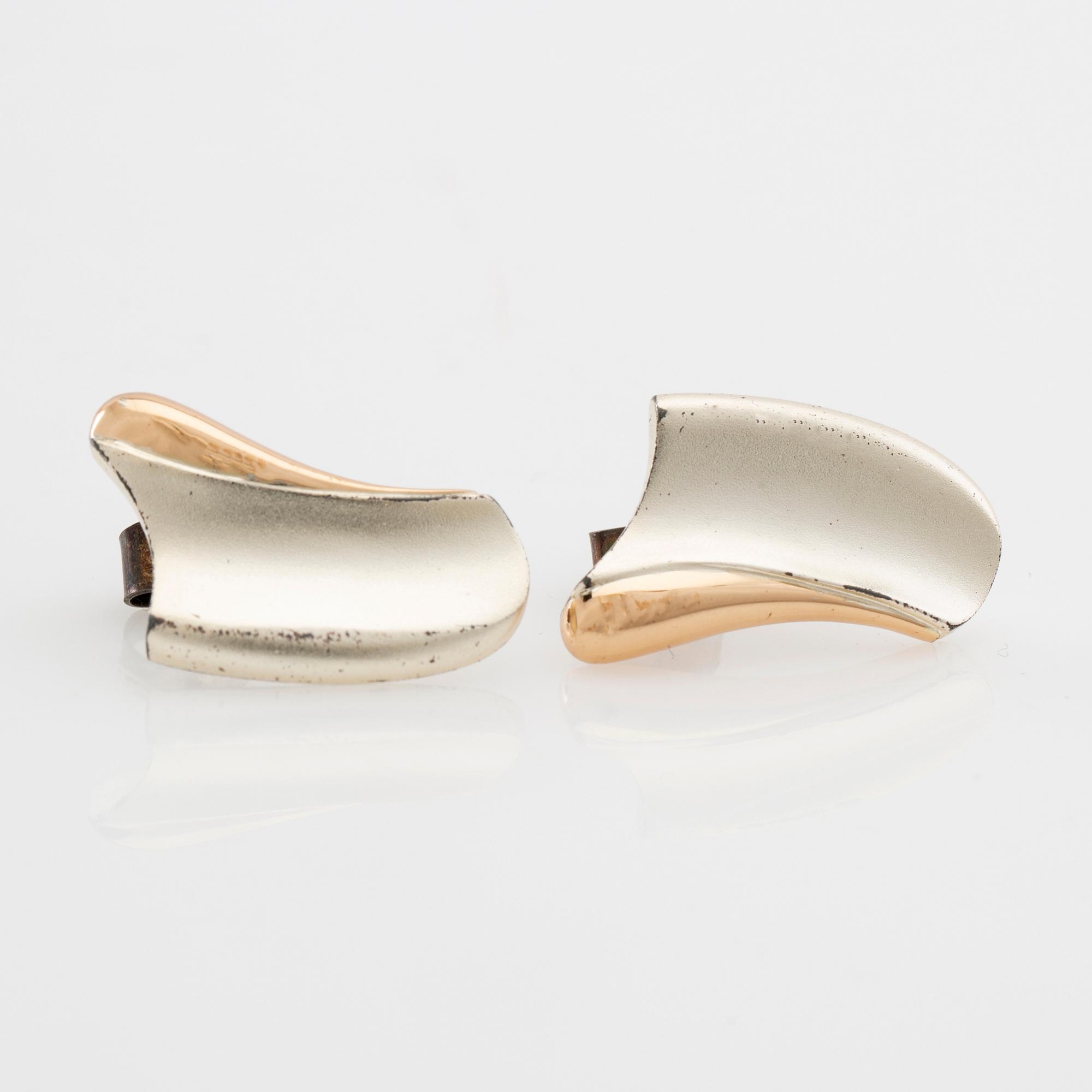 Poul Havgaard, Earrings "Conceive" silver and 14K gold, Lapponia 1991.