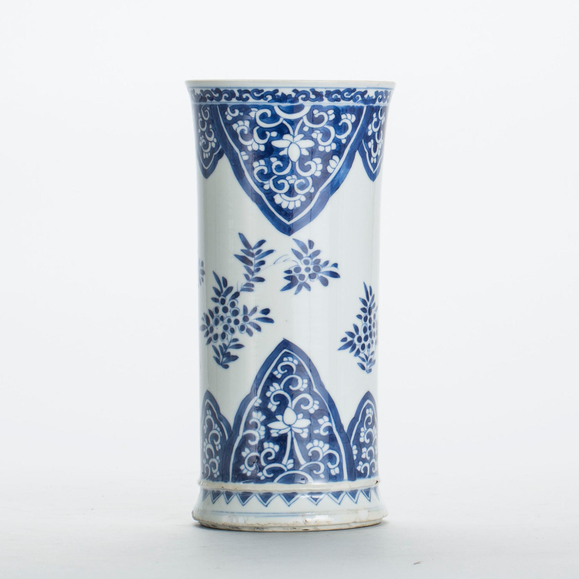 VAS, porslin, Kina, Kangxi-stil, porslin.