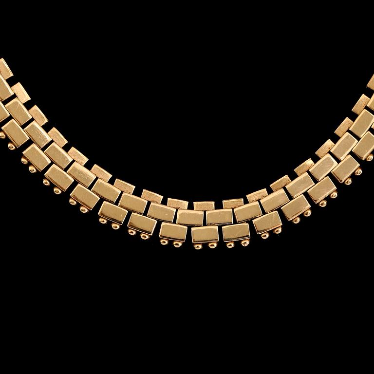 COLLIER, 18K guld. Vikt ca 24 g.