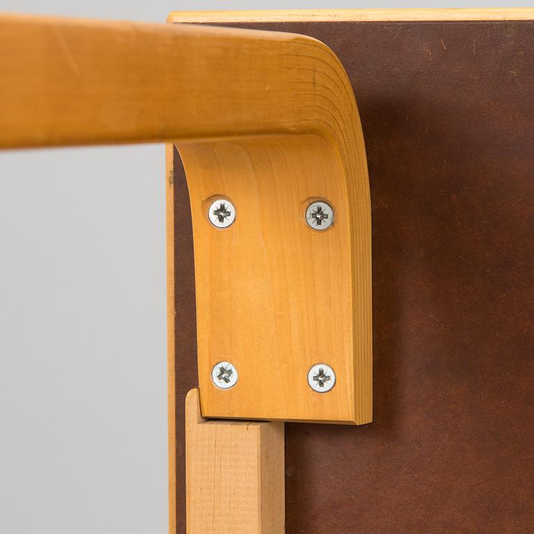 Alvar Aalto, bord, modell 82A, Artek.