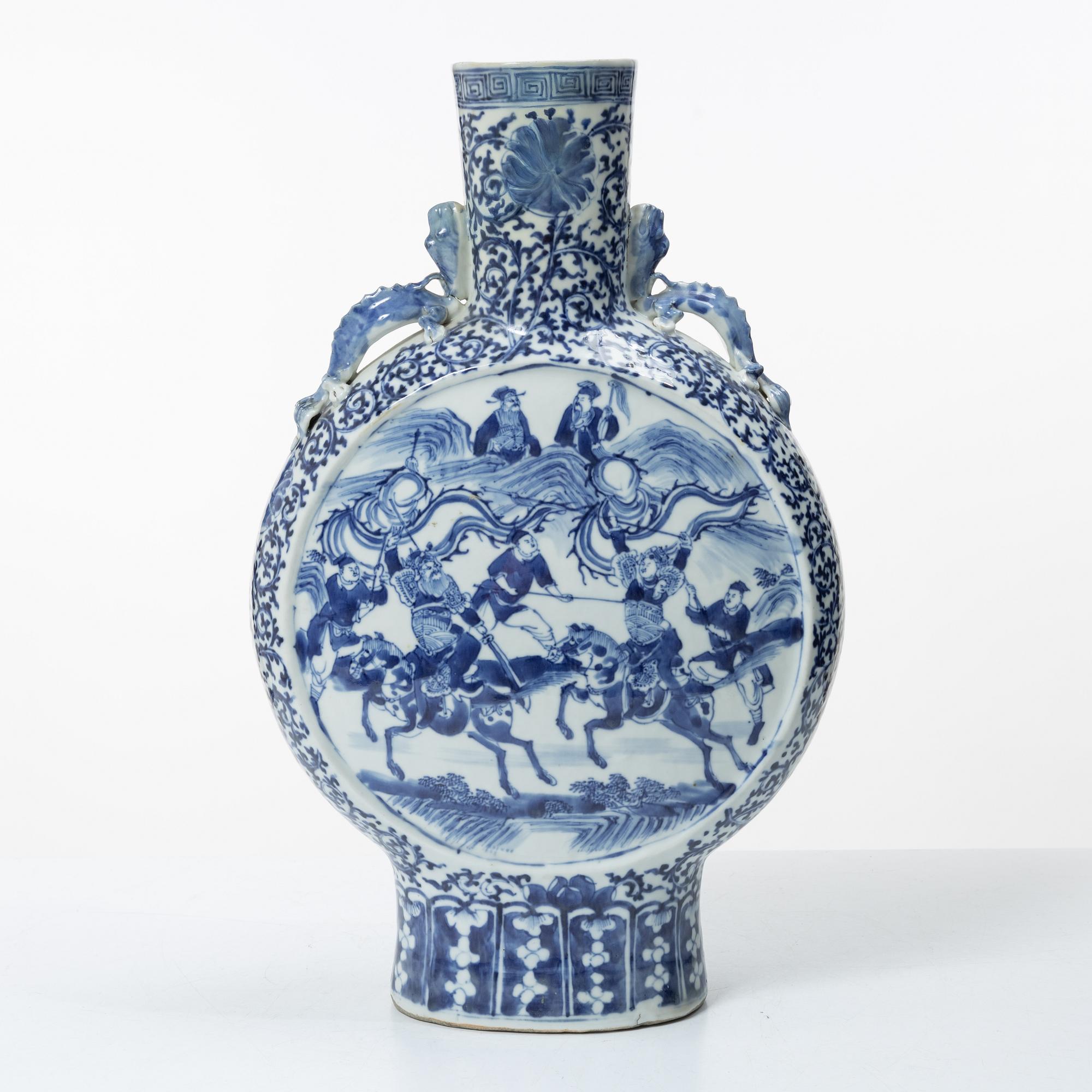 Pilgrimsflaska, porslin, Kina, Qingdynastin, 1800-tal.