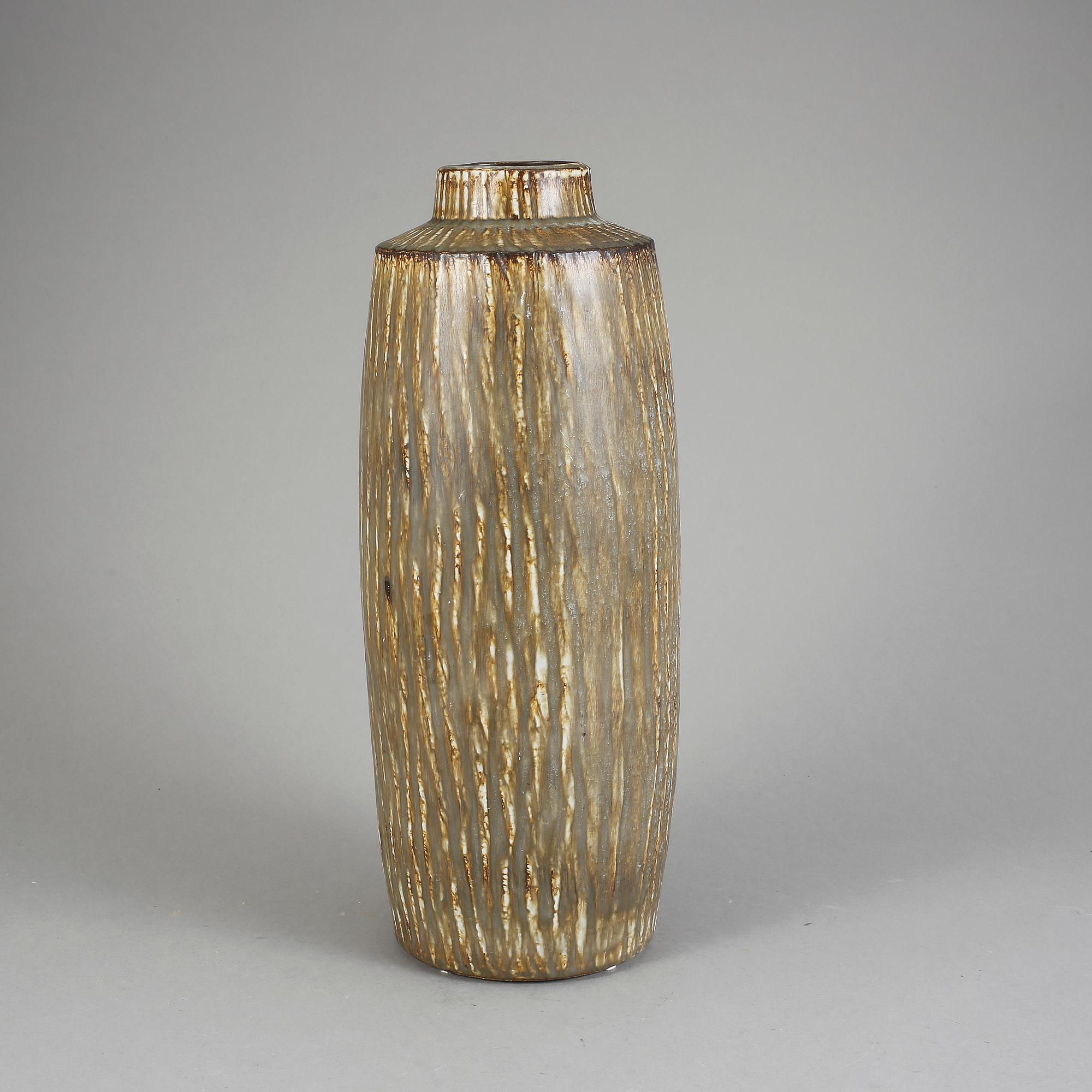 GOLVVAS, stengods, "Rubus", Gunnar Nylund, Rörstrand, 1950-60-tal.