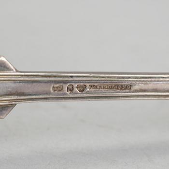 PARTI SILVERBESTICK, 18 delar, 1800-/1900-tal. Total vikt ca 1492 gram, vikt inkl kniv med metallblad.