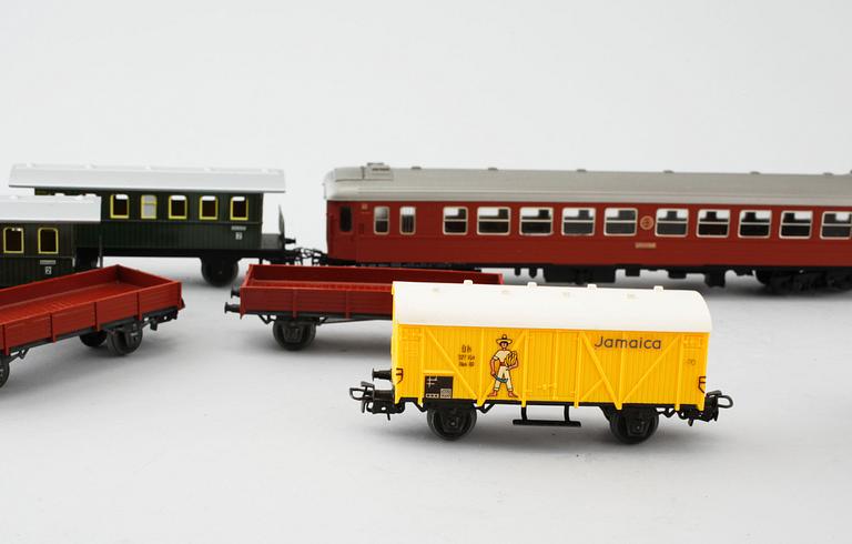 A lot of Märklin train parts, second half of the 20th century.