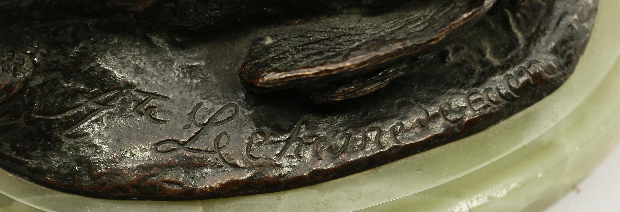 SKULPTUR, brons, otydligt signerad, 1900-tal.