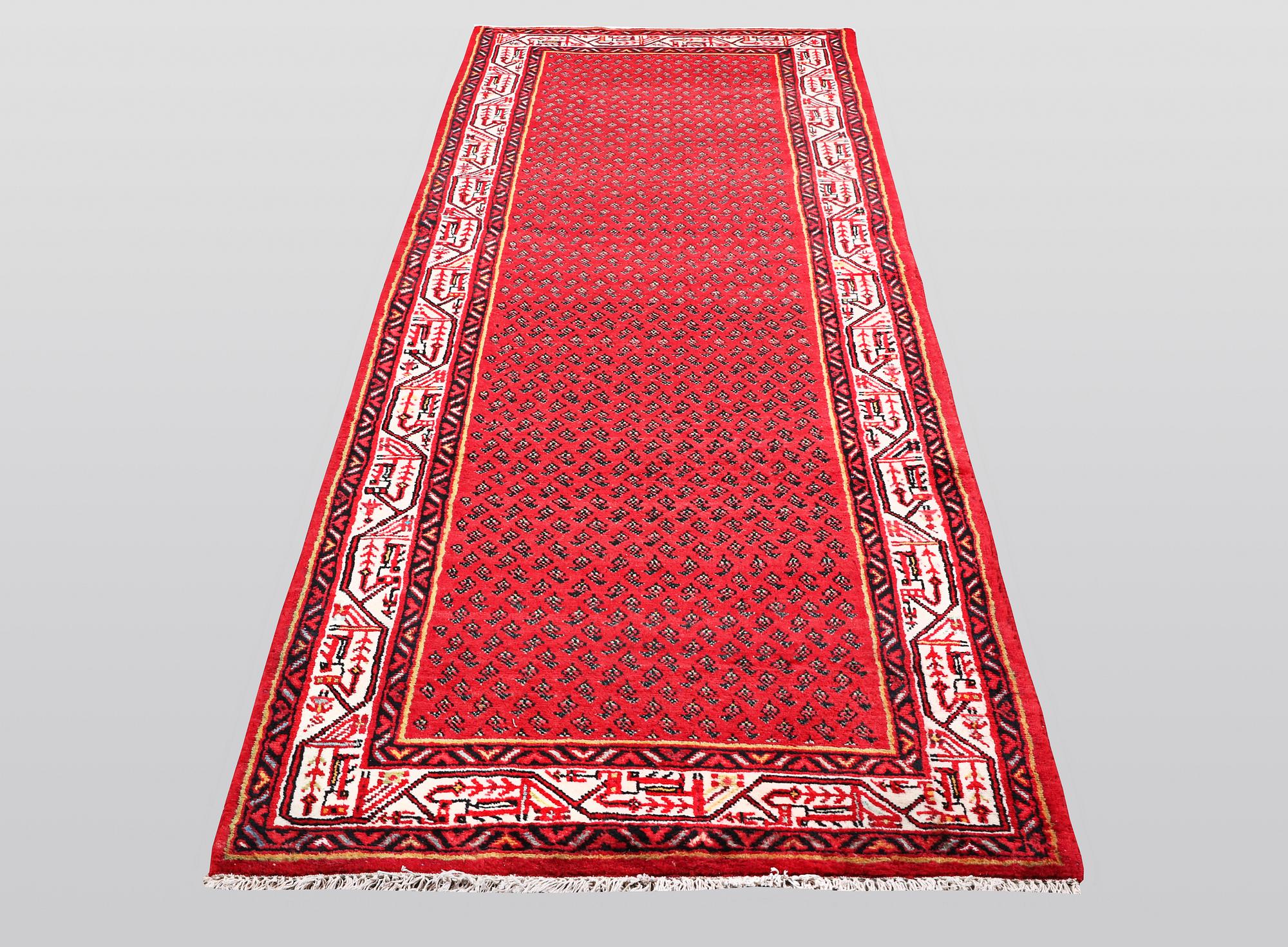 Gallerimatta, Sarouk - Mir, ca 312 x 106 cm.