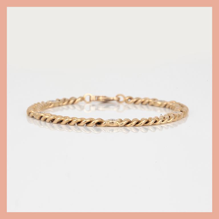 ARMBAND, kedja med 5 st briljantslipade diamanter, ca 0.80 ct totalt.
