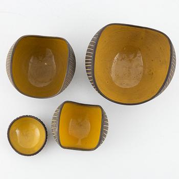 Hjördis Oldfors, a group of four 'Kokos' bowls, Upsala-Ekeby, 1954.