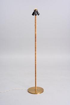 PAAVO TYNELL, A FLOOR LAMP. Manufactured by Oy Taito Ab. Designed for Hotel Aulanko in 1935.