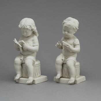 TWO PARIAN FIGURES, Gustafsberg 1911.