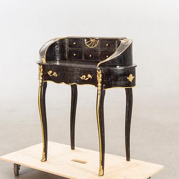 Secretary Louis XV style first half of the 20th century.