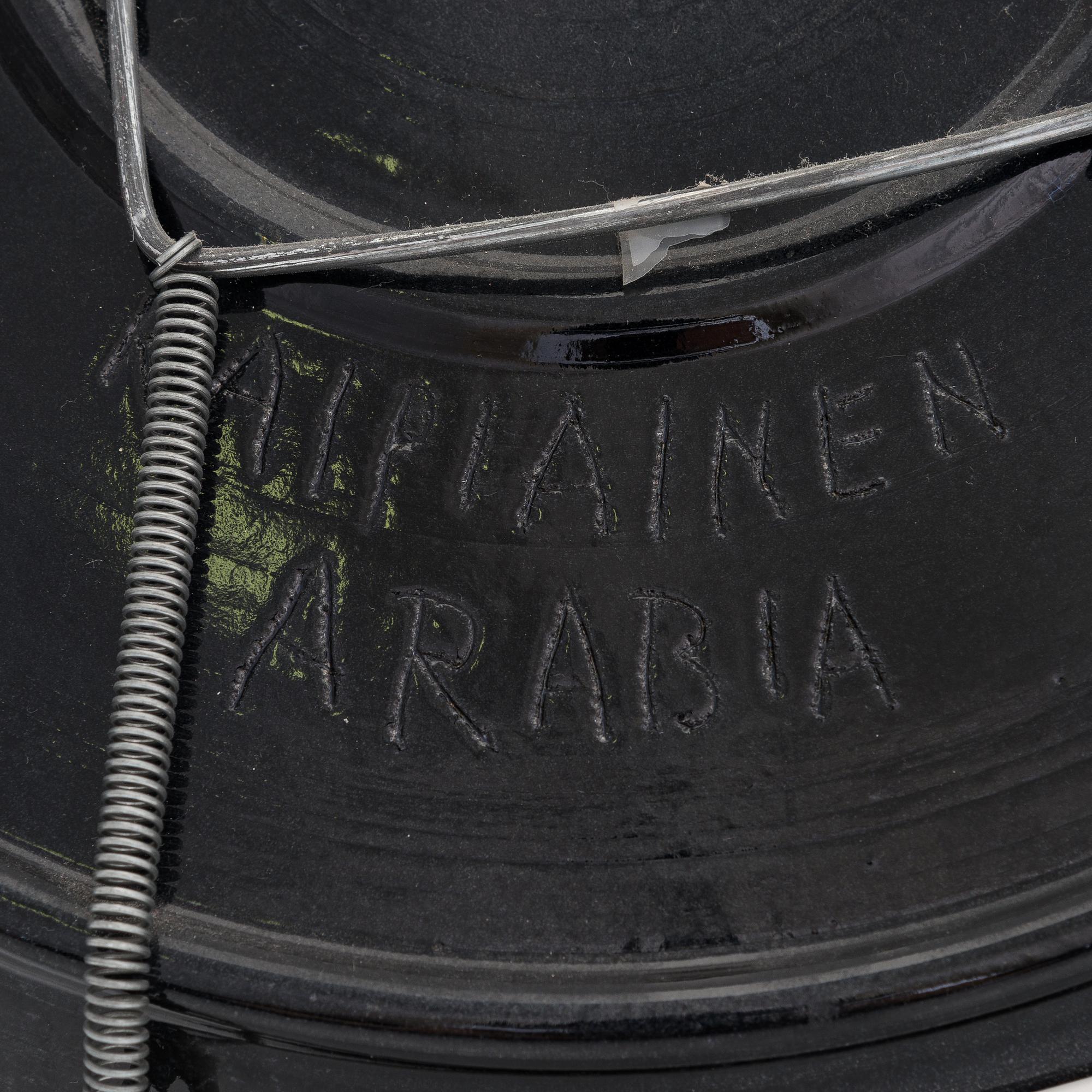 Birger Kaipiainen, a decorative ceramic plate signed Kaipiainen Arabia.