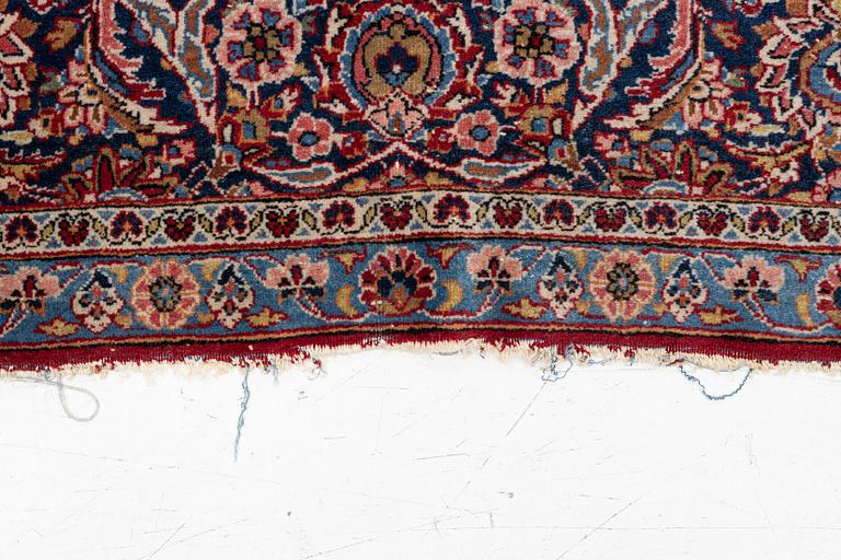 Matta, orientalisk, figural, ca 168 x 108 cm.