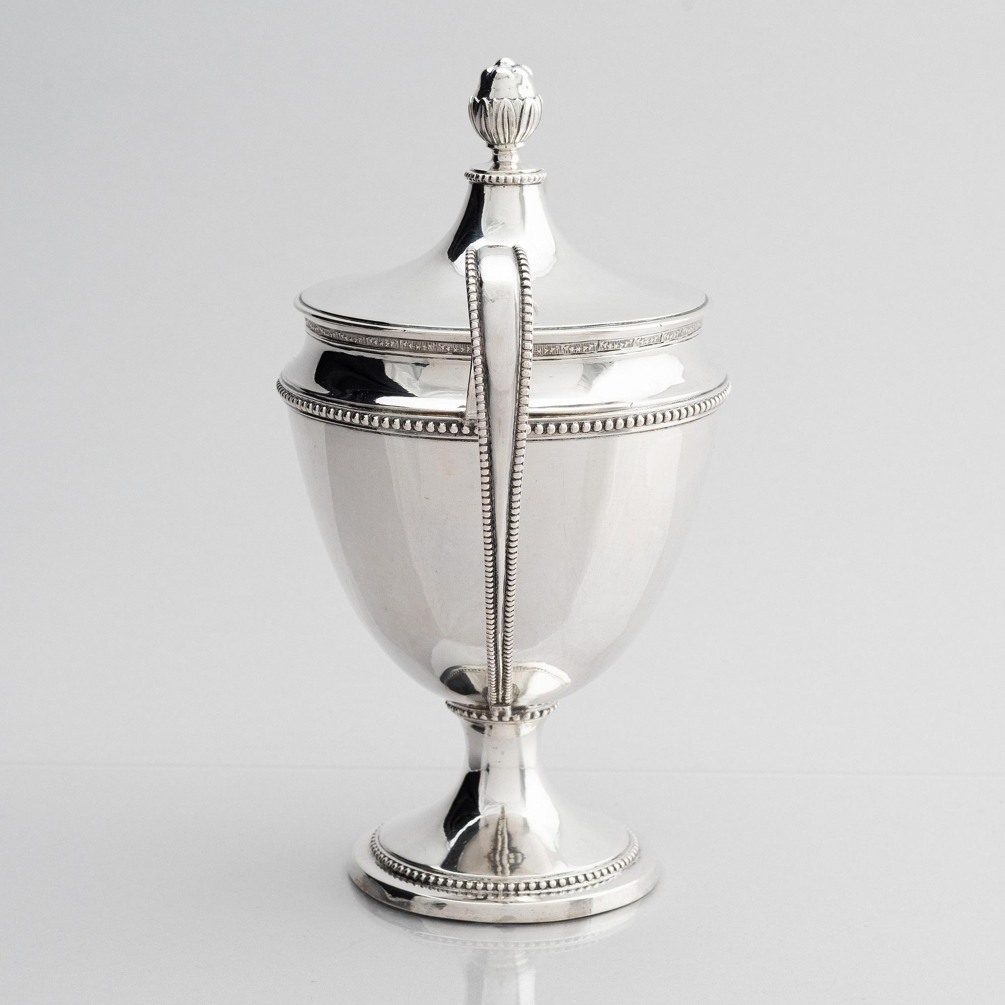 Olof Yttraeus, sockerskål med lock, silver, Uppsala 1790. Gustaviansk.