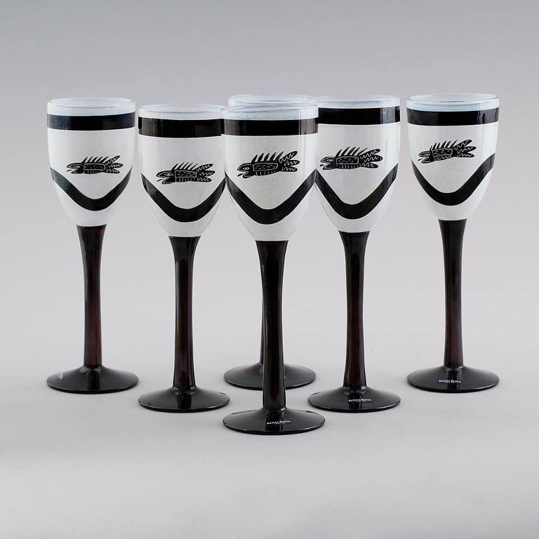 POKALGLAS, 6 st, glas, "Caramba", Ulrica Hydman-Vallien, Kosta Boda.