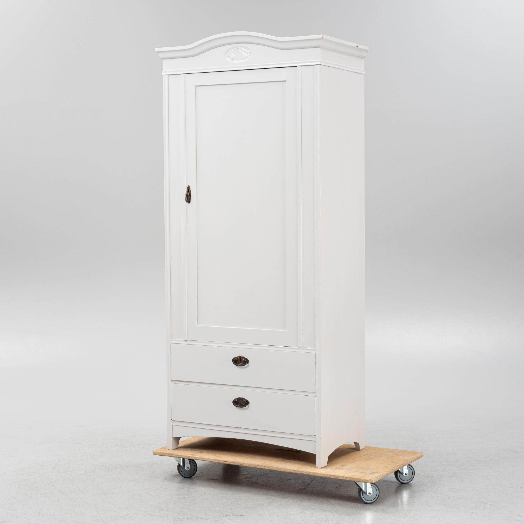 A wardrobe, early 20th Century.