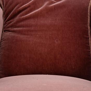 A lounge chair, Swedish modern, first half of the 20th century.