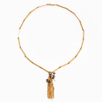 Björn Weckström, pendant, "Golden tree", 14K gold, moss agate.