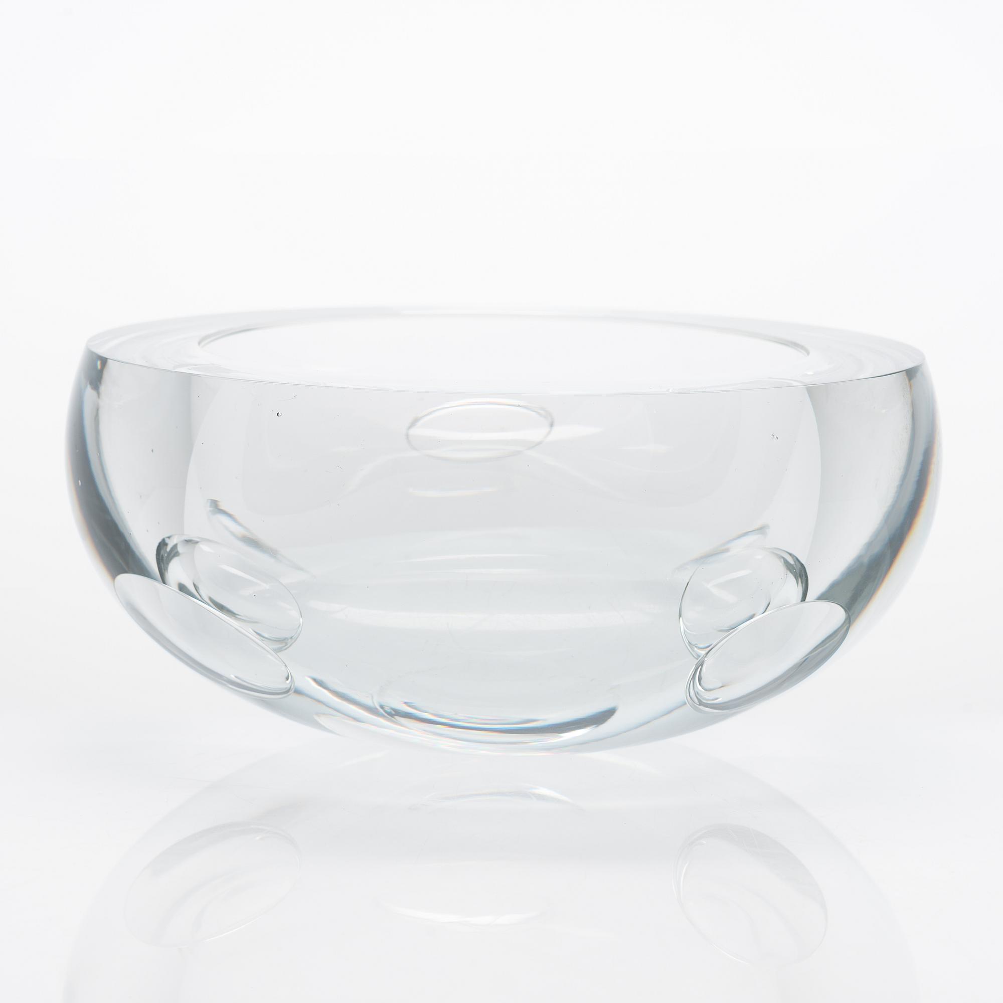 Timo Sarpaneva, baptismal bowl Claritas  'The Holy Trinity' signed Timo Sarpaneva Iittala 1984.