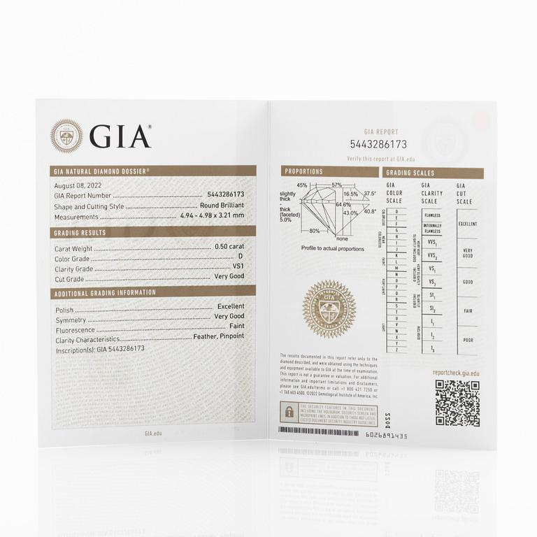 Ring, trestensring, 18K vitguld med briljantslipade diamanter.