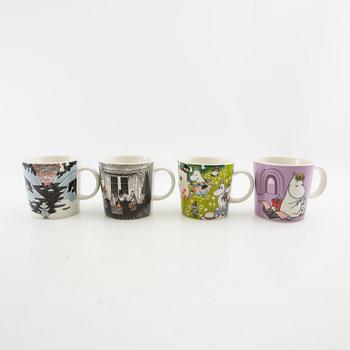 Mugs 8 pcs and 1 plate Moomin characters/ Mumin Arabia Finland.