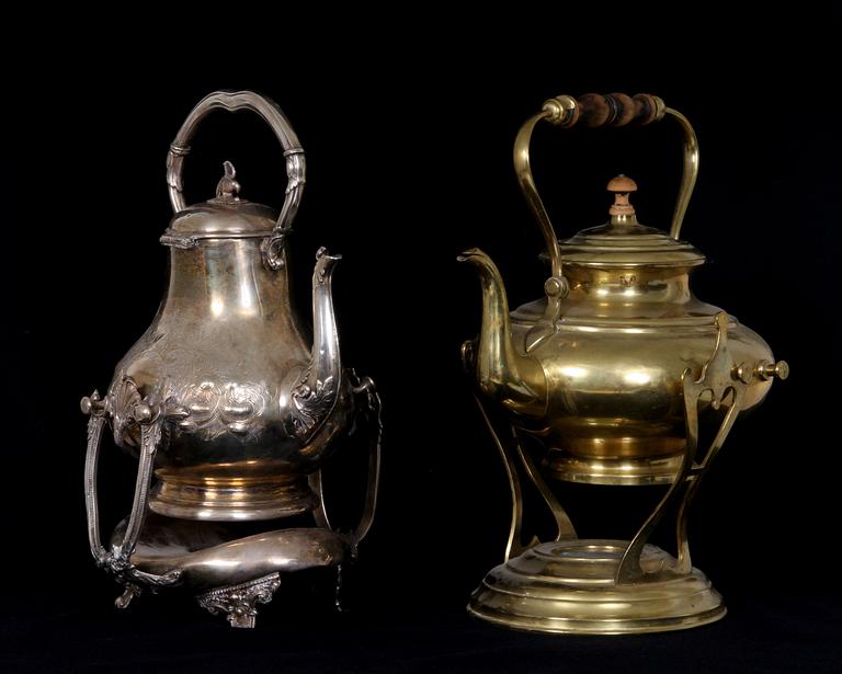 SAMOVARER, 2 st, metall, 1900-tal.