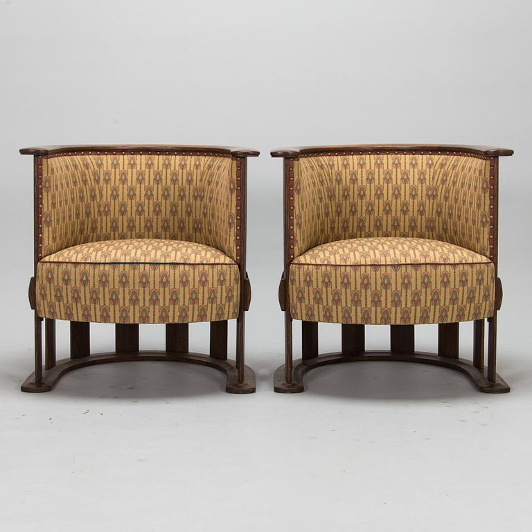 Pair of early 20th-century armchairs.