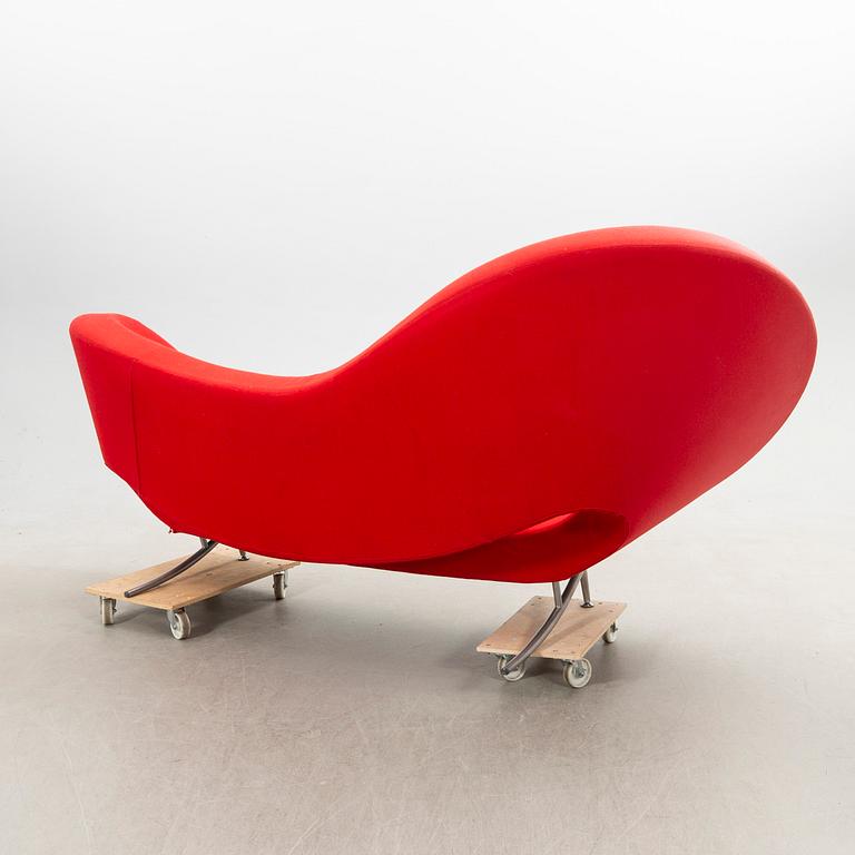 Ron Arad, soffa, ”Victoria & Albert”, för Moroso, Italien, 2000-tal.