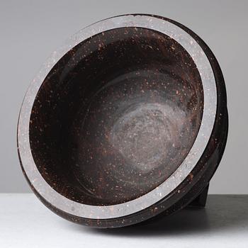 A late Gustavian porphyry bowl, circa 1800.