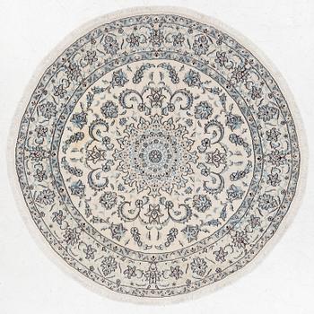 Carpet, Nain, diameter approx. 200 cm.