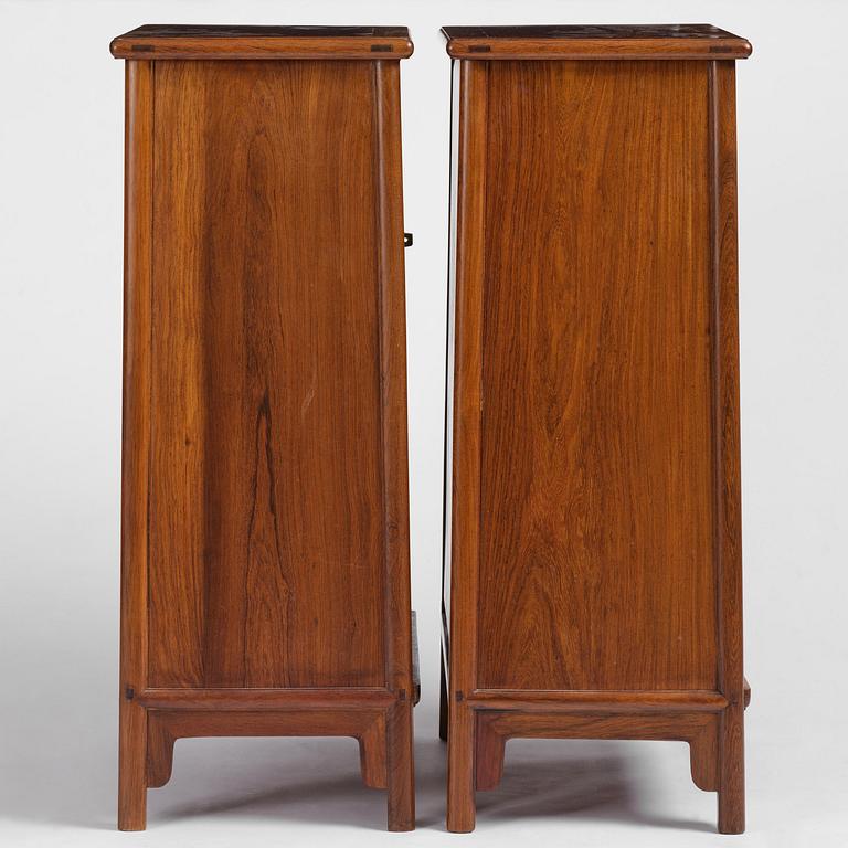 A pair of huali round-corner square cabinets, Fangjiaogui, Republic period.