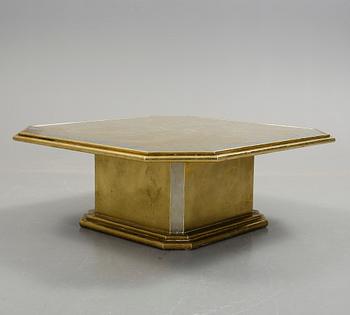 SOFFBORD, mässing signerat Harry Snören. 1970-tal.