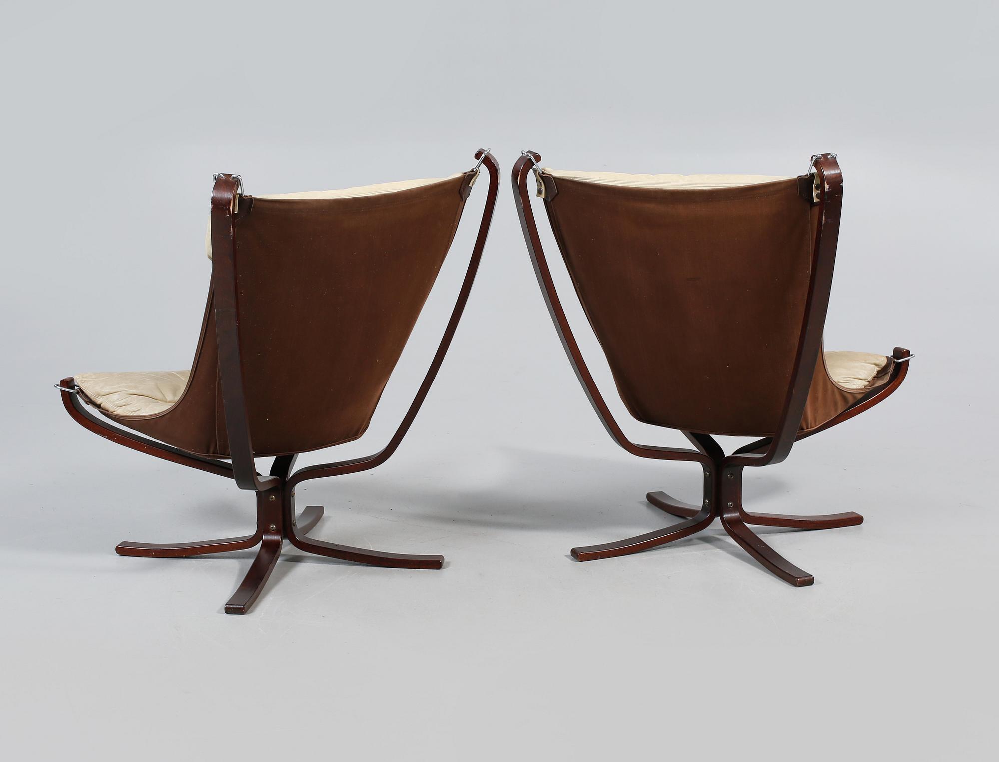 FÅTÖLJER, ett par, "Falcon chair", Sigurd Russel, Vatne möbler, Norge, 1970-tal.