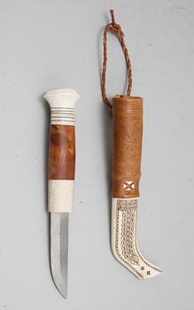 Lennart Samelin, a Sami reindeer horn knife, signed.