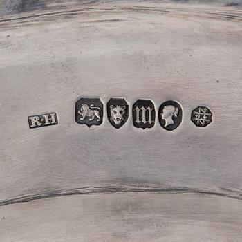 ROBERT HENNELL III
BRICKA, sterling silver, London 1867.