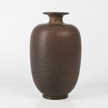 Erich & Ingrid Triller, a stoneware vase, Tobo, Sweden,