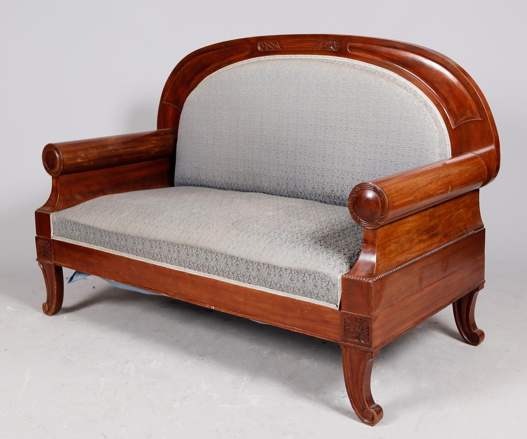 SALONGSMÖBEL, 8 delar, jugend, 1900-talets första hälft.