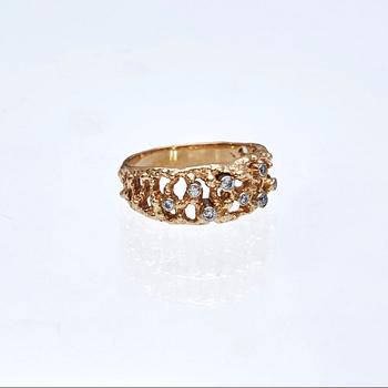 RING, 18K guld med briljantslipade diamanter, ca 0.08 ct.