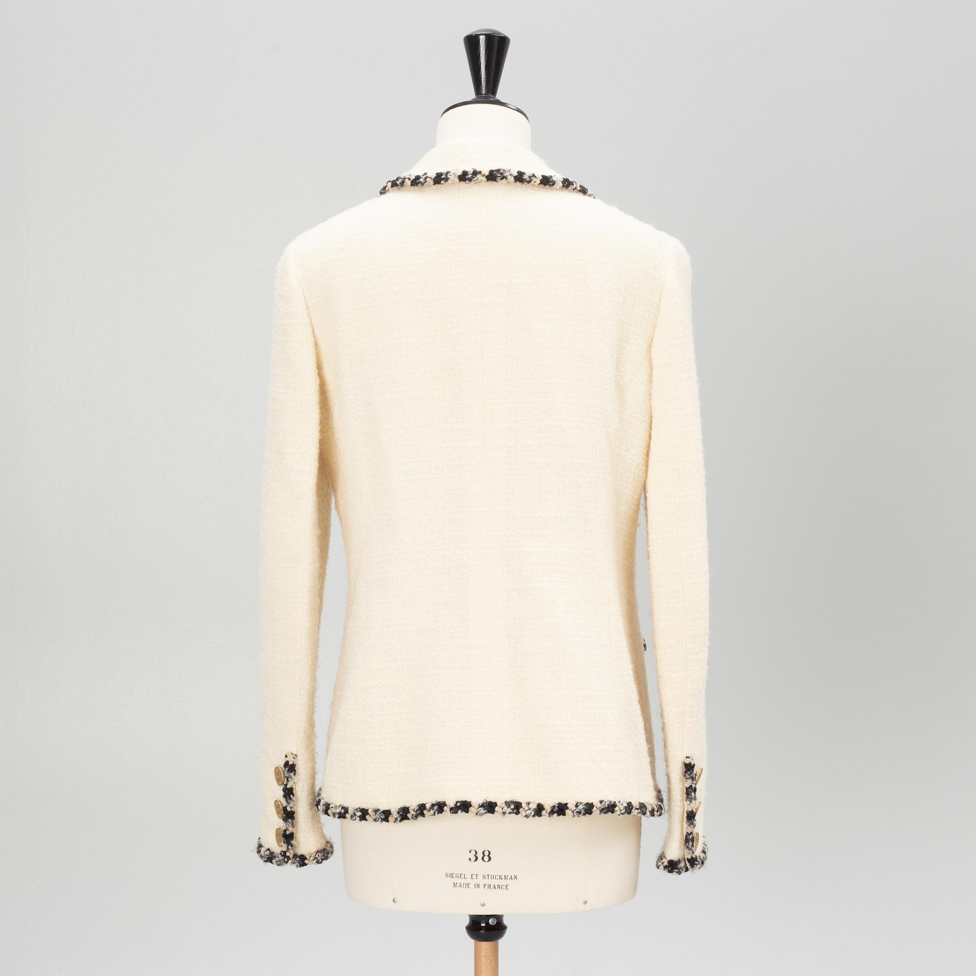 Chanel, a jacket, French size 42.