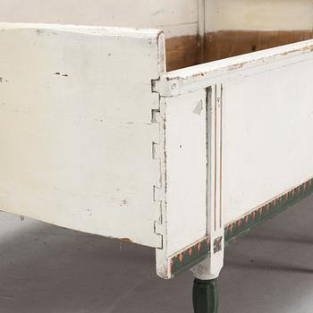 Soffa/ utdragssoffa, gustaviansk, Ångermanland, 1800-talets början.