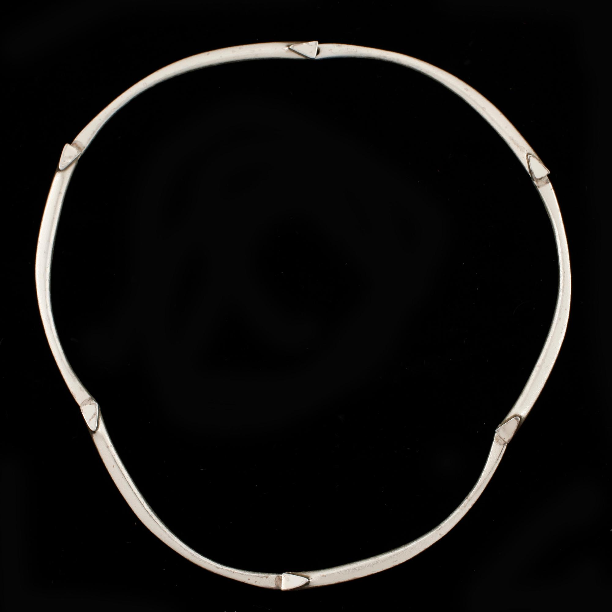 HALSBAND, RING samt ett par ÖRHÄNGEN, silver, Björn Weckström, Lapponia, Finland. Total vikt 55 g.