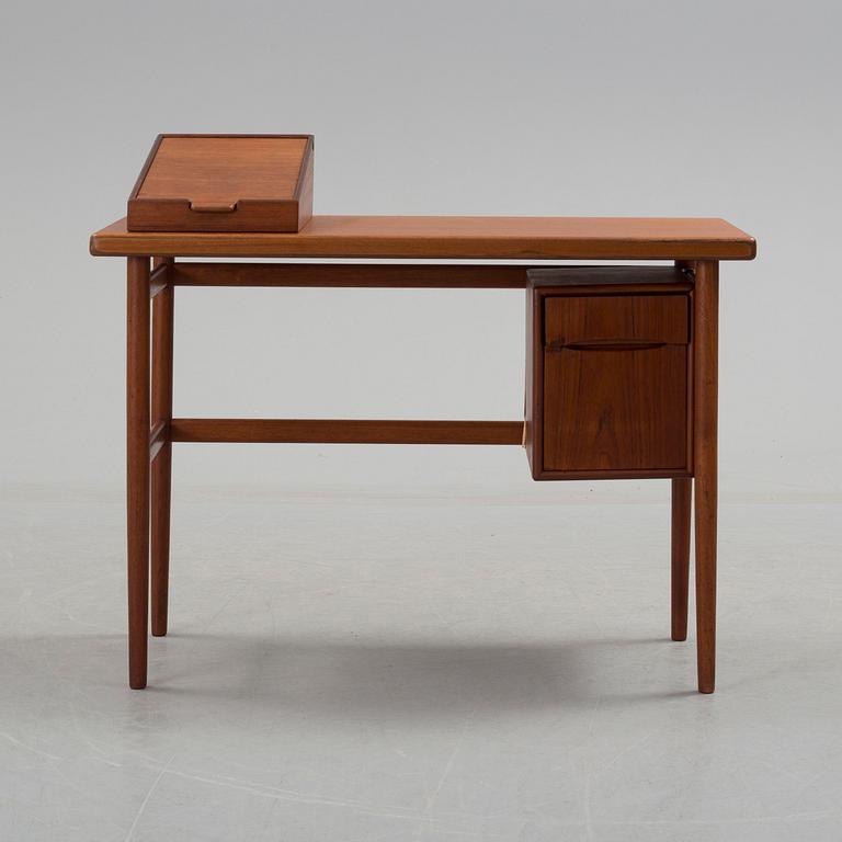 KURT ØSTERVIG, troligen, toalettbord, 1950/60-tal.
