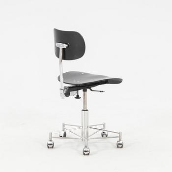 Egon Eiermann, office chair, "SBG197R" 2000s.