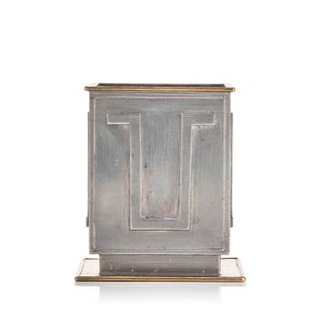 Nils Fougstedt, pennkopp, tenn och mässing, modell A 503, Firma Svenskt Tenn, Stockholm, 1932.