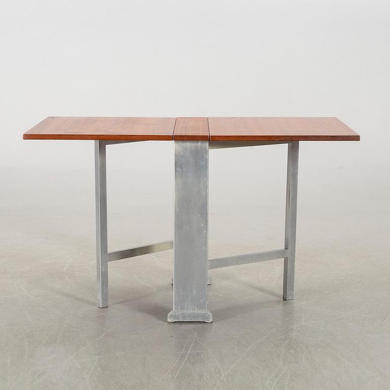 CARL MALMSTEN. SLAGBORD. "Vapensmeden".