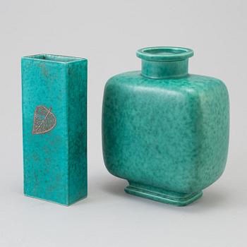 An 'Argenta' stoneware vase by Wilhelm Kåge for Gustavsberg, 1940's.