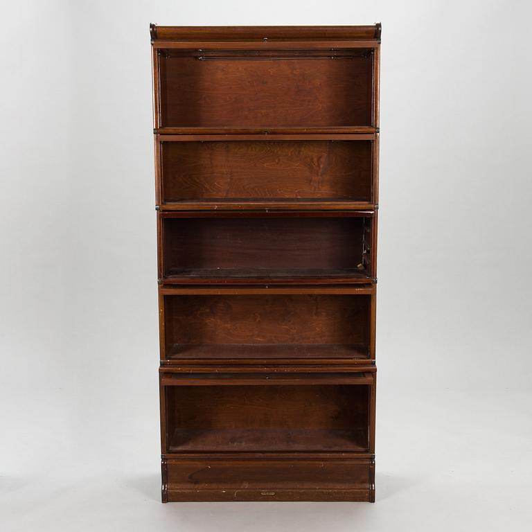An early 20th century Billnäs book shelf / book cabinet.