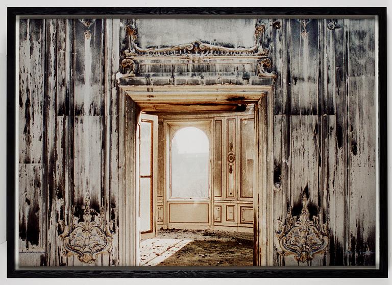 Helene Schmitz, "The Doorway", 1994.