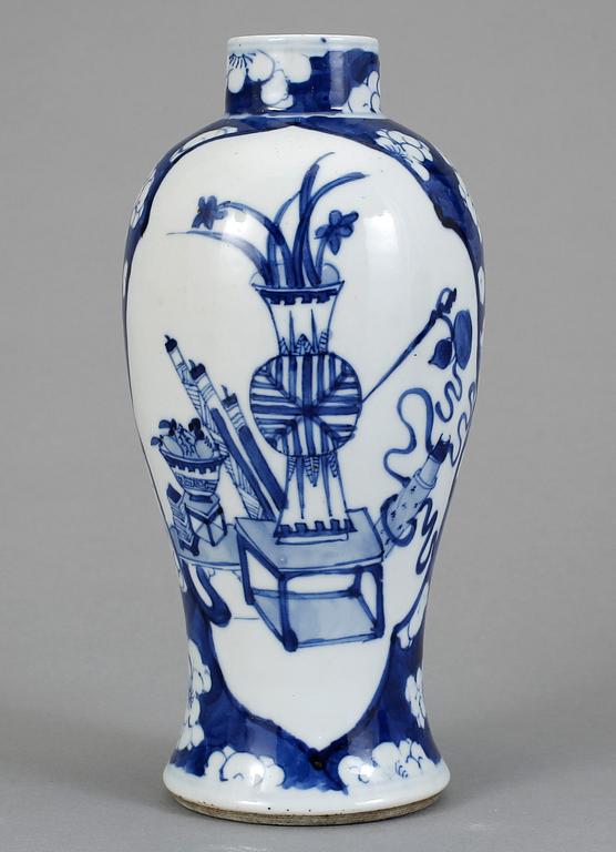 VAS, porslin, Kangxi-stil, Kina, 1900-tal.