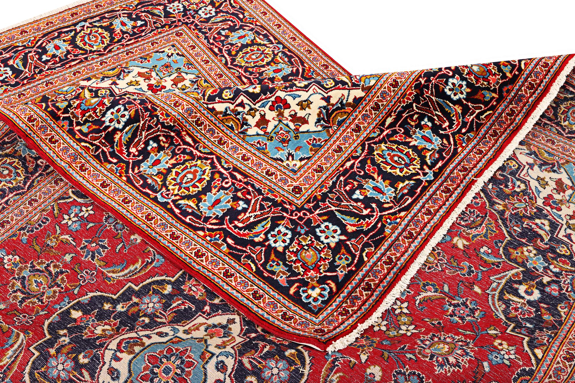 Matta, Keshan, ca. 300 x 195 cm.